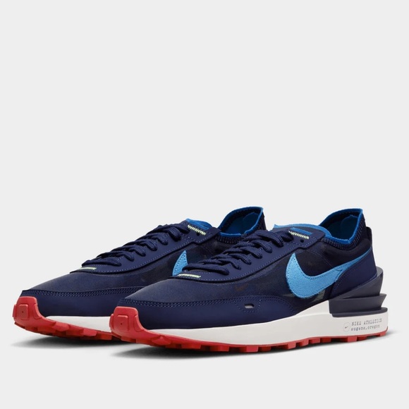 Nike Blue and Light Blue Athletic Shoes - Picture 2 of 8